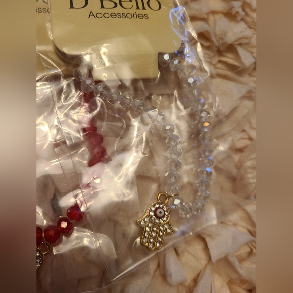 D'Bello Accessories - bracelets - Hand of Hamsa - Picture 2 of 7